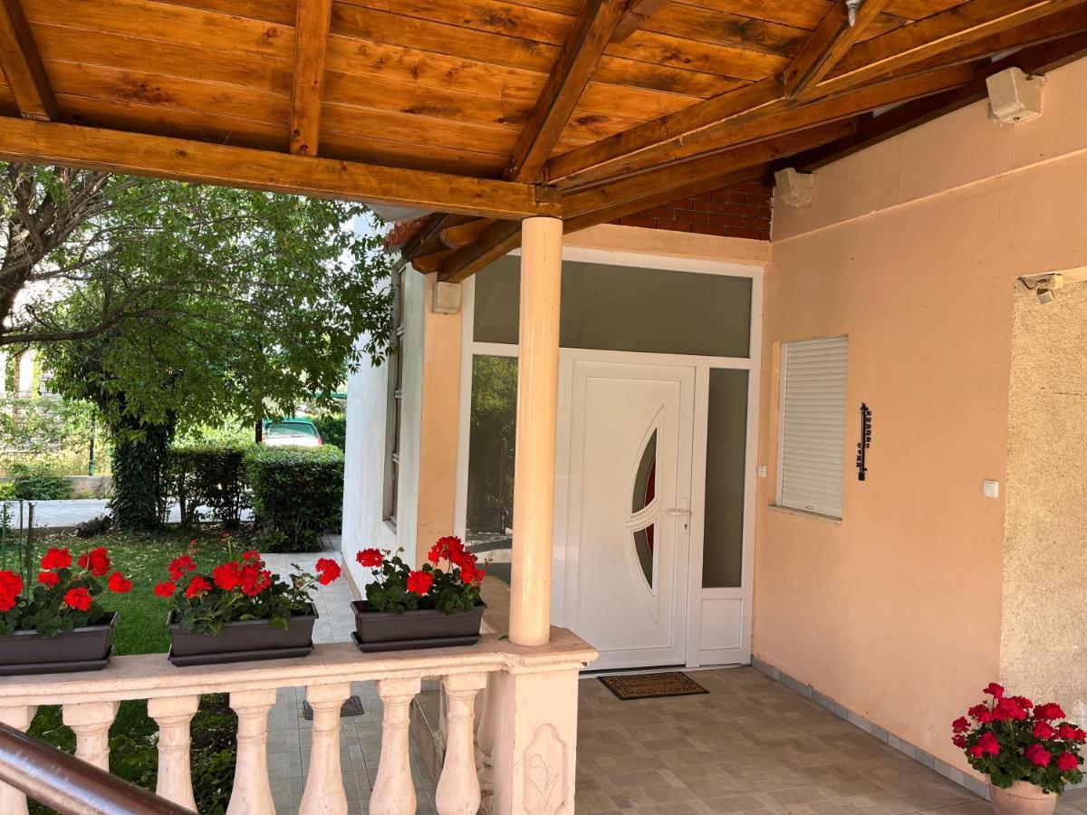 Apartment Ruzica Sukošan Kültér fotó