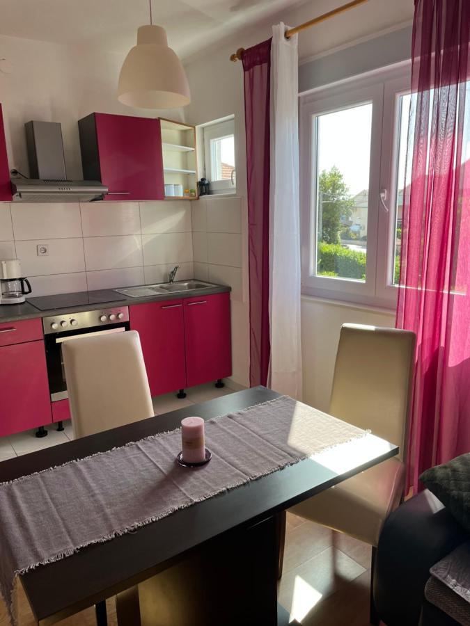 Apartment Ruzica Sukošan Kültér fotó