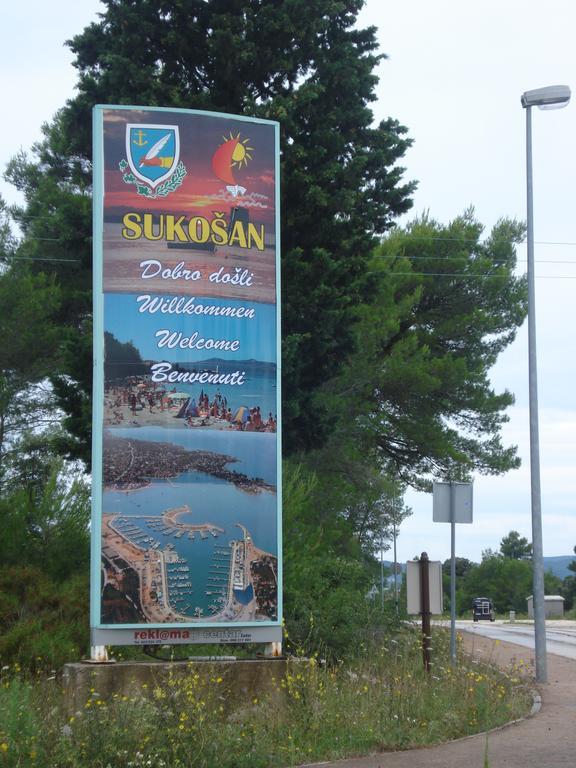 Apartment Ruzica Sukošan Kültér fotó